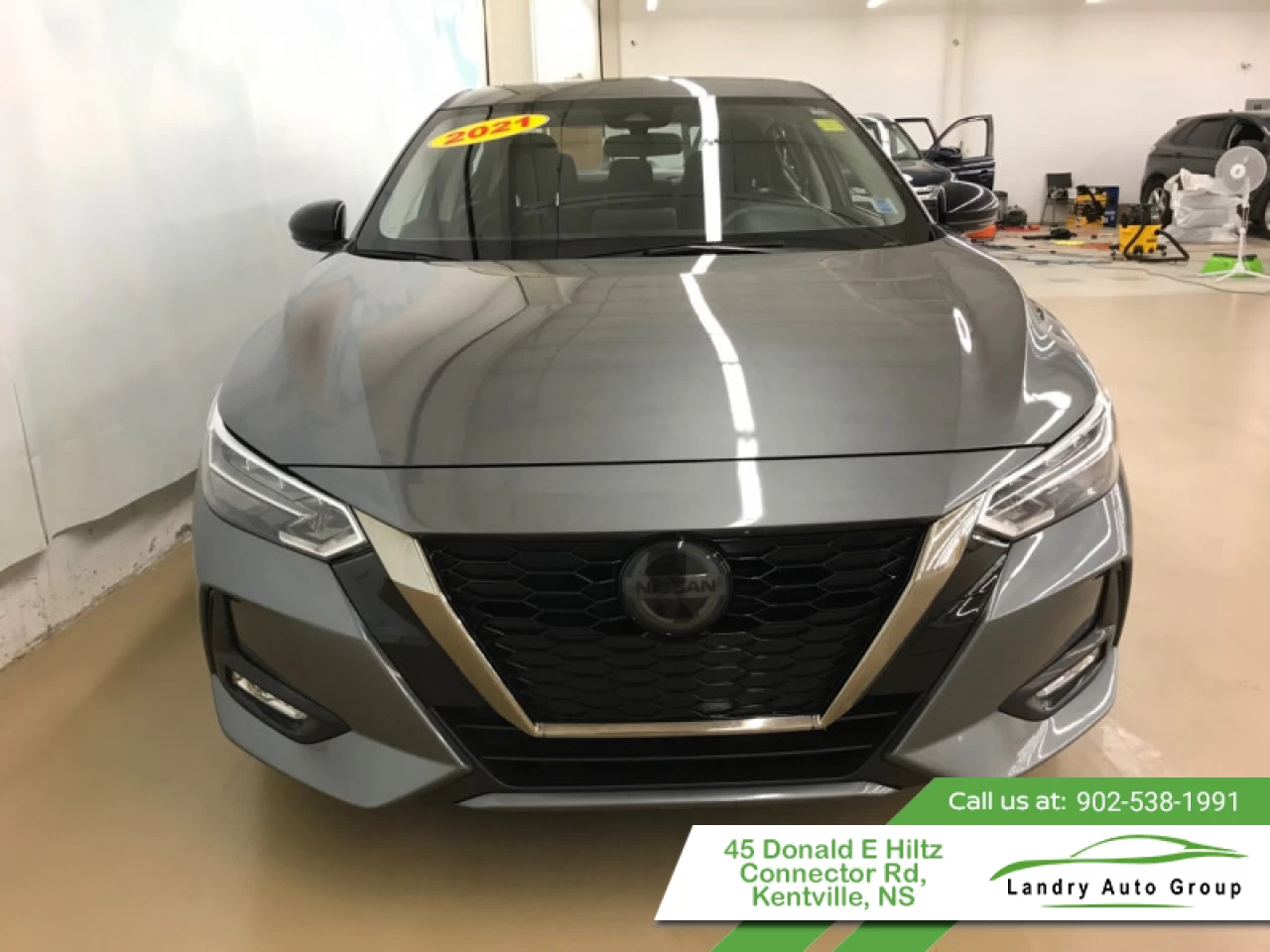 2021 Nissan Sentra SR CVT Main Image