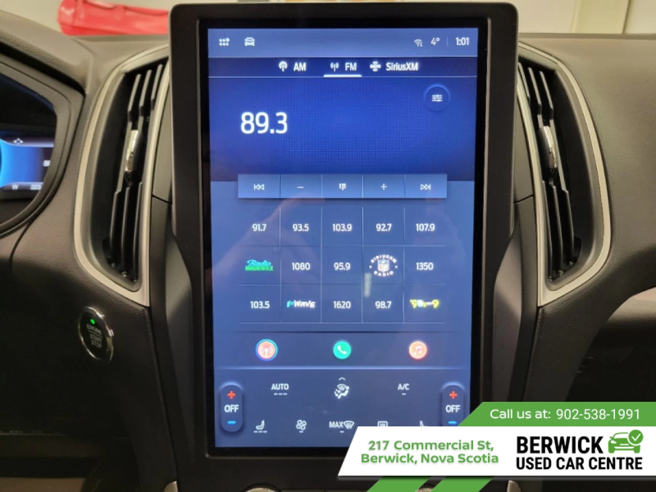 2024 Ford Edge SEL Main Image