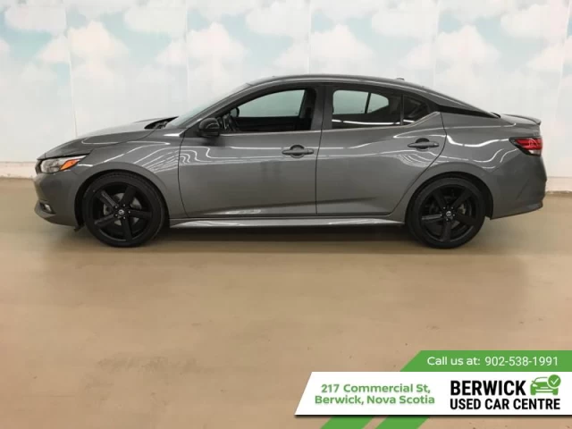 Nissan Sentra SR CVT 2021