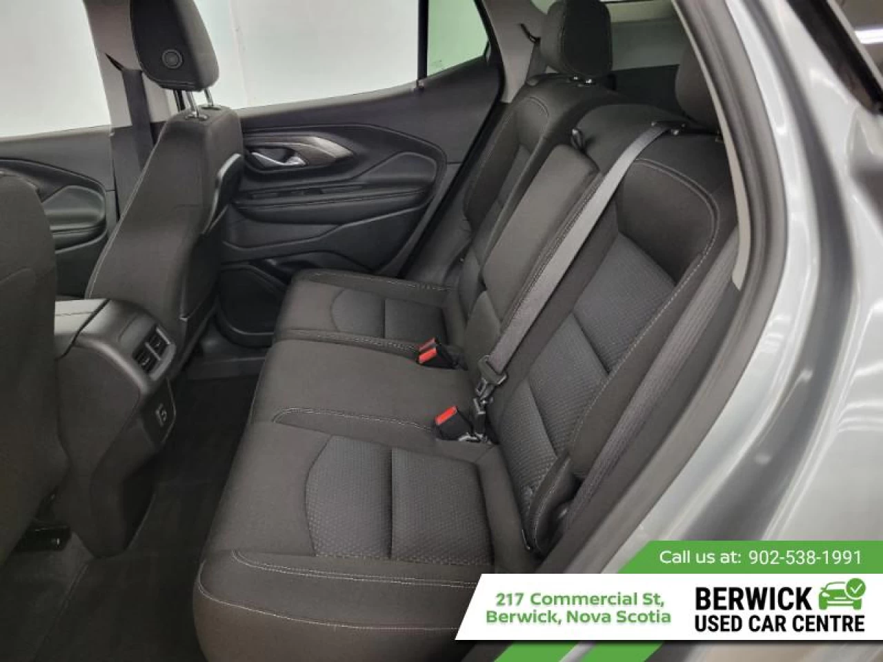 2024 GMC Terrain SLE Main Image