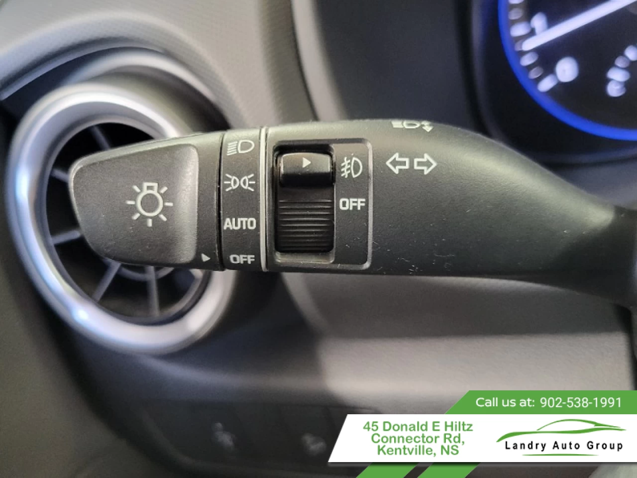 2022 Hyundai Kona 2.0L Preferred AWD w/Sun & Leather Package Main Image