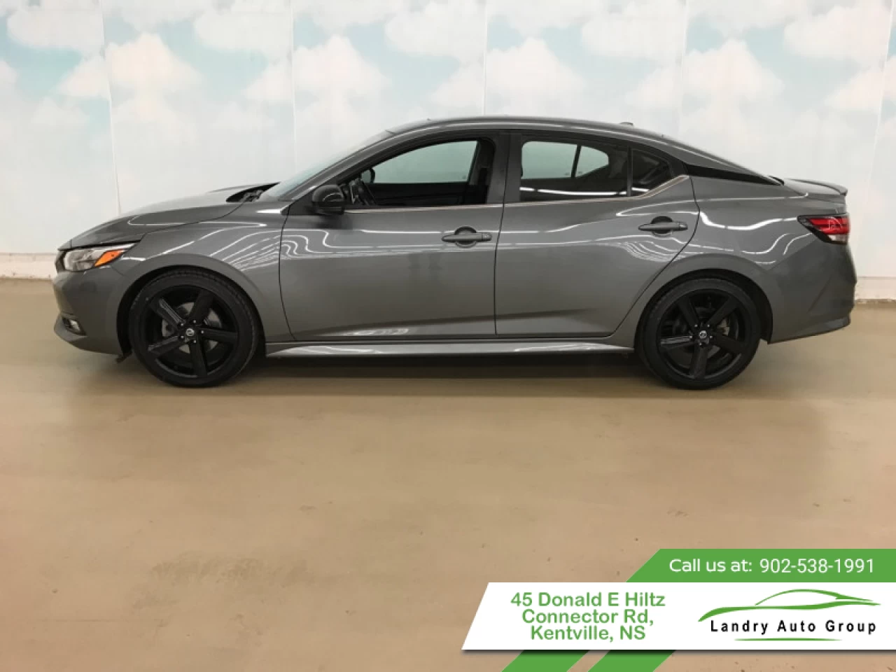 2021 Nissan Sentra SR CVT Main Image