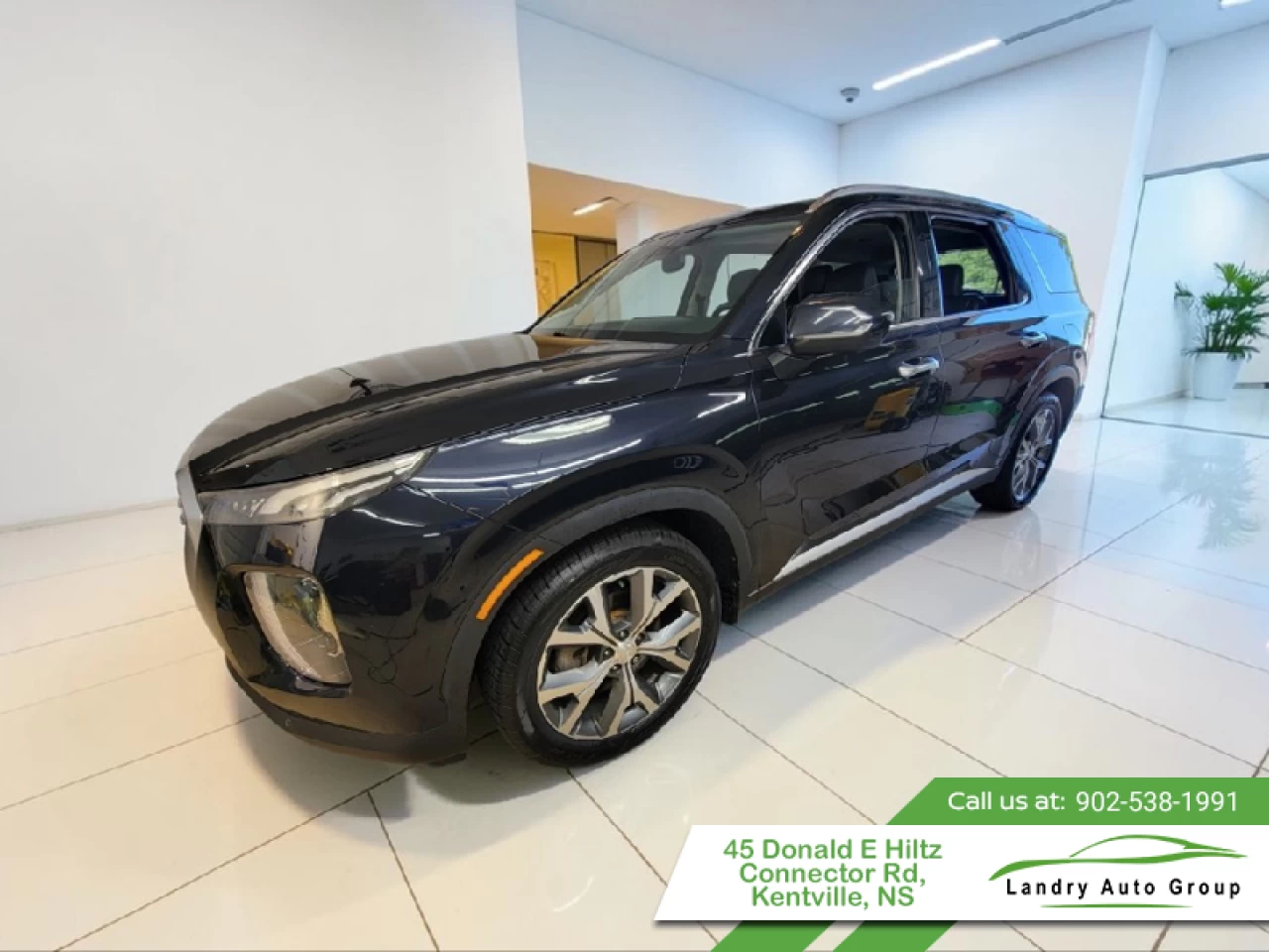 2020 Hyundai Palisade Luxury AWD 8 Pass Main Image