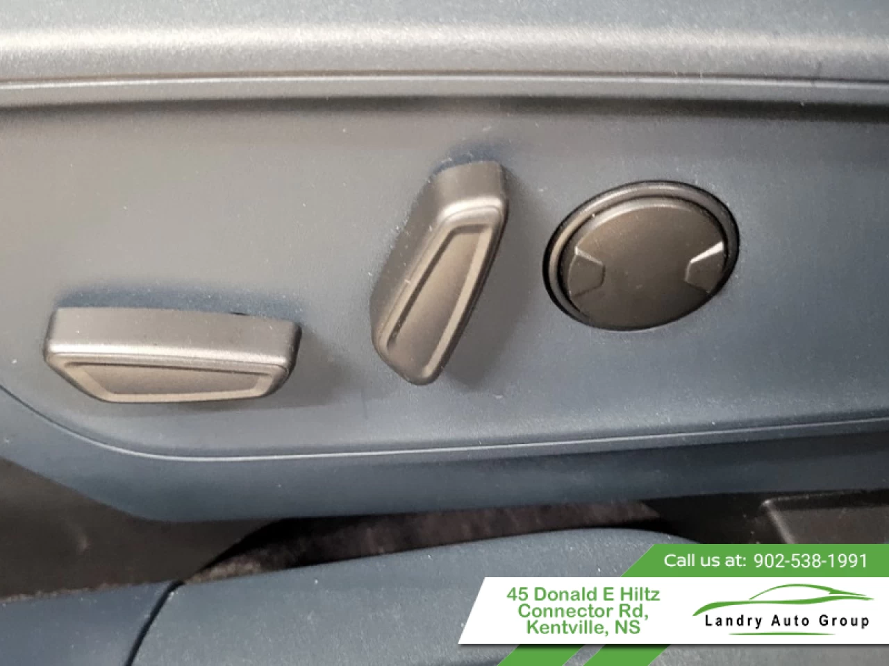 2025 Ford Maverick Lariat Main Image