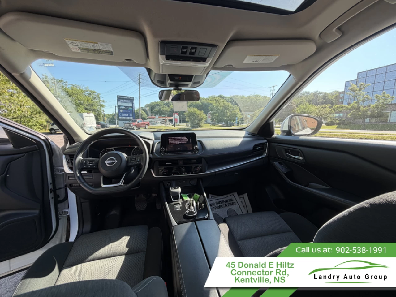 2024 Nissan Rogue SV Moonroof Main Image