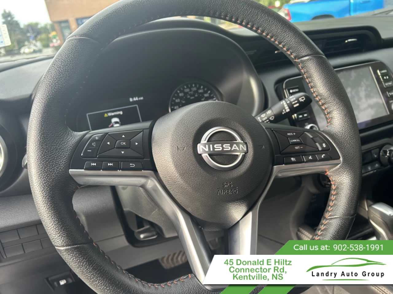 2024 Nissan Kicks SR Main Image
