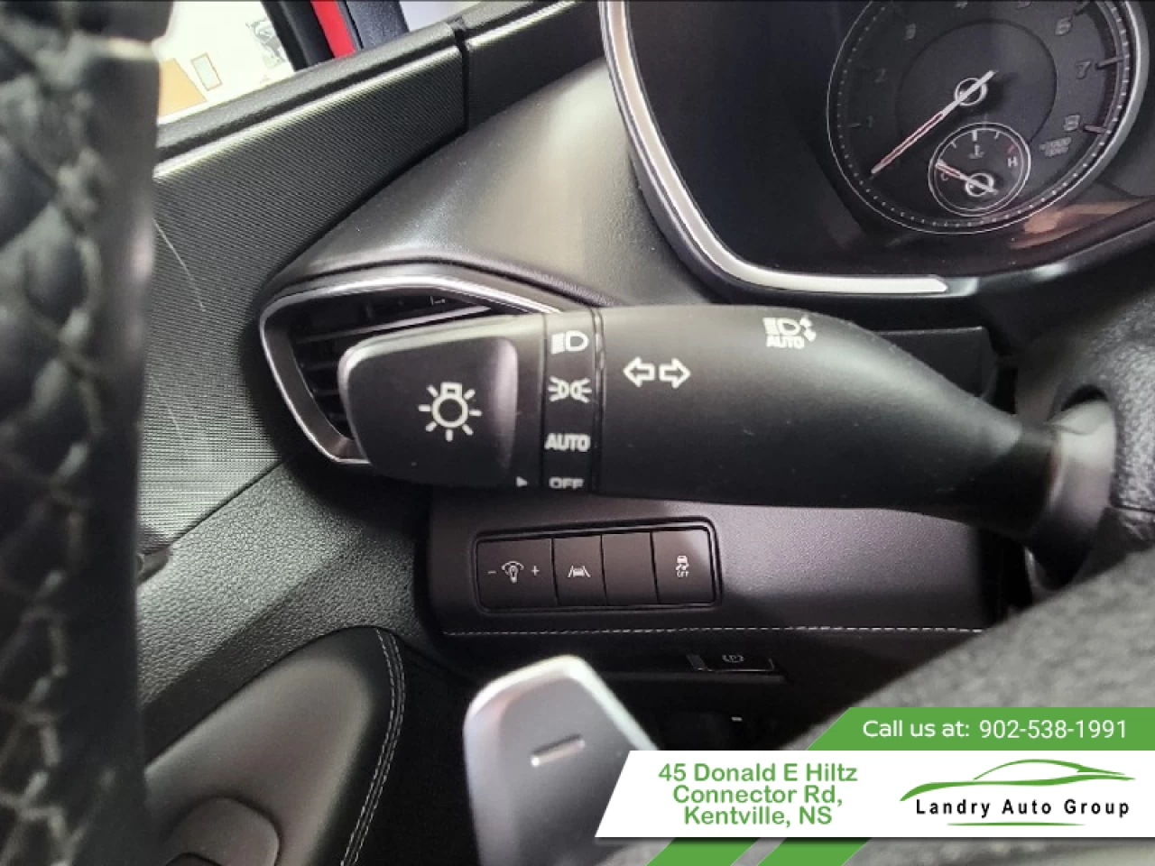 2023 Hyundai Santa Fe Urban AWD Main Image