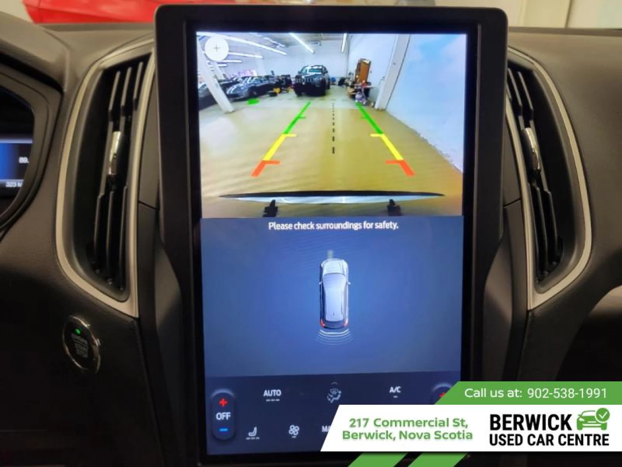 2024 Ford Edge SEL Main Image