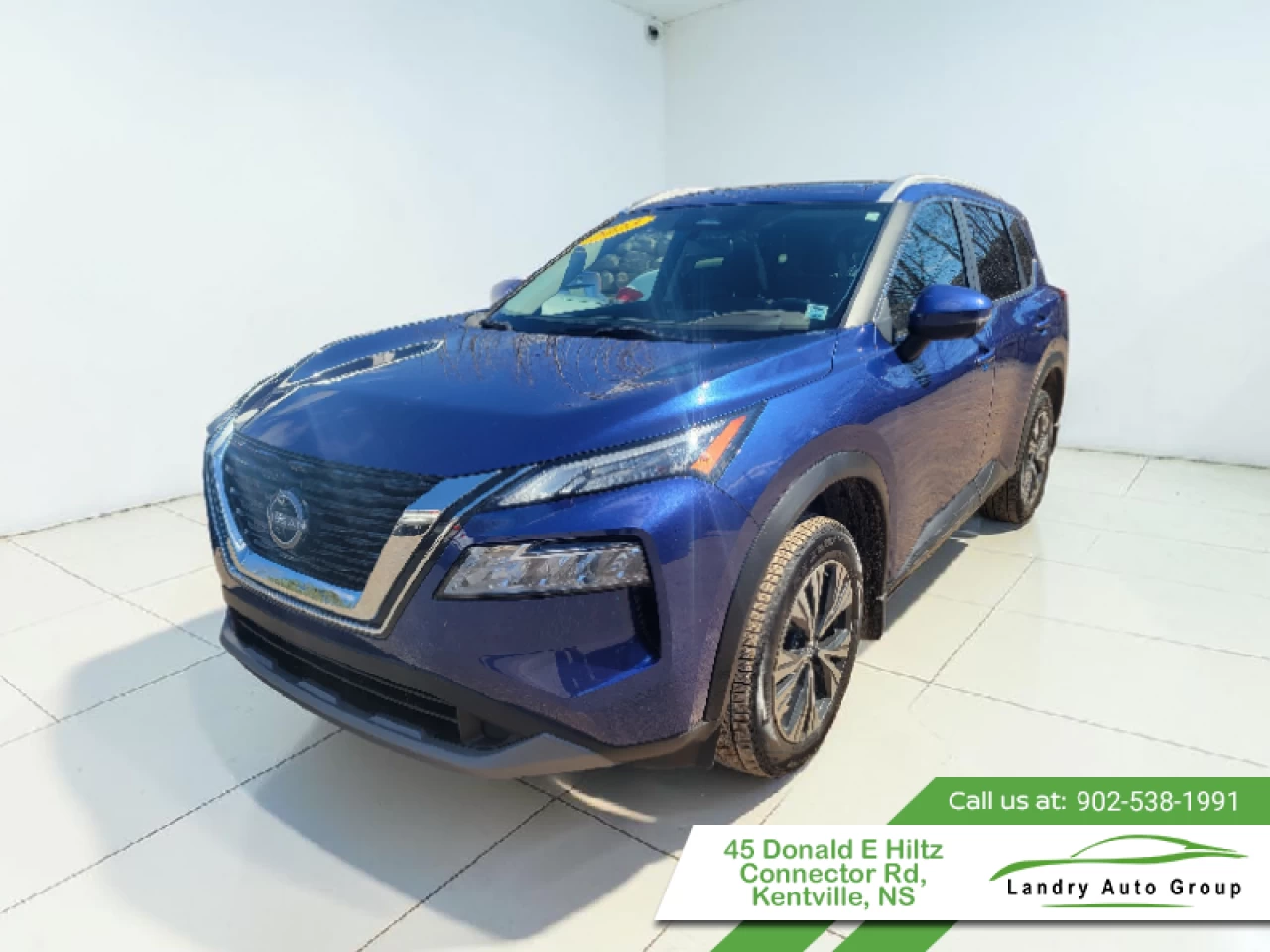 2023 Nissan Rogue SV Moonroof Main Image