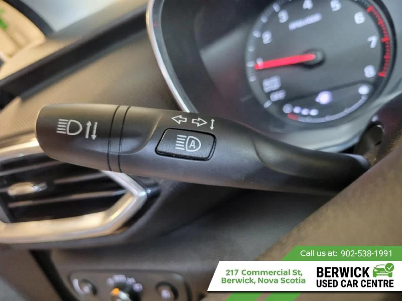 2023 Chevrolet Trailblazer LT AWD Main Image