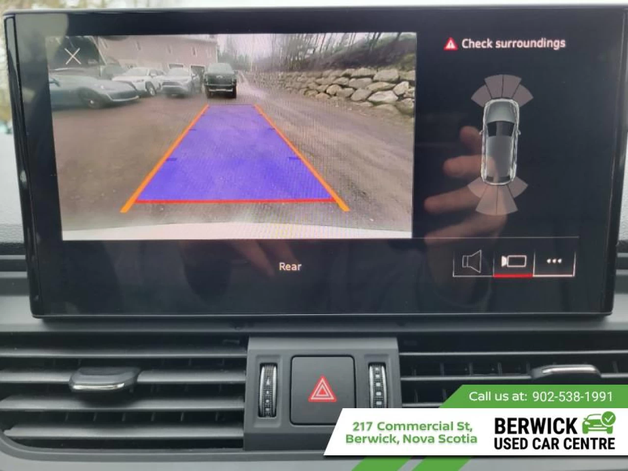 2023 Audi Q5 Komfort 40 TFSI quattro Main Image