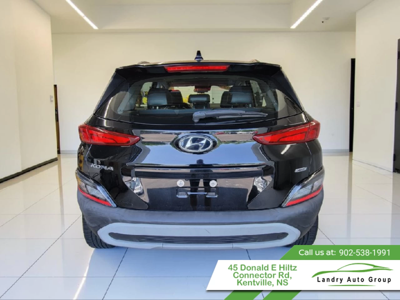 2022 Hyundai Kona 2.0L Preferred AWD w/Sun & Leather Package Main Image