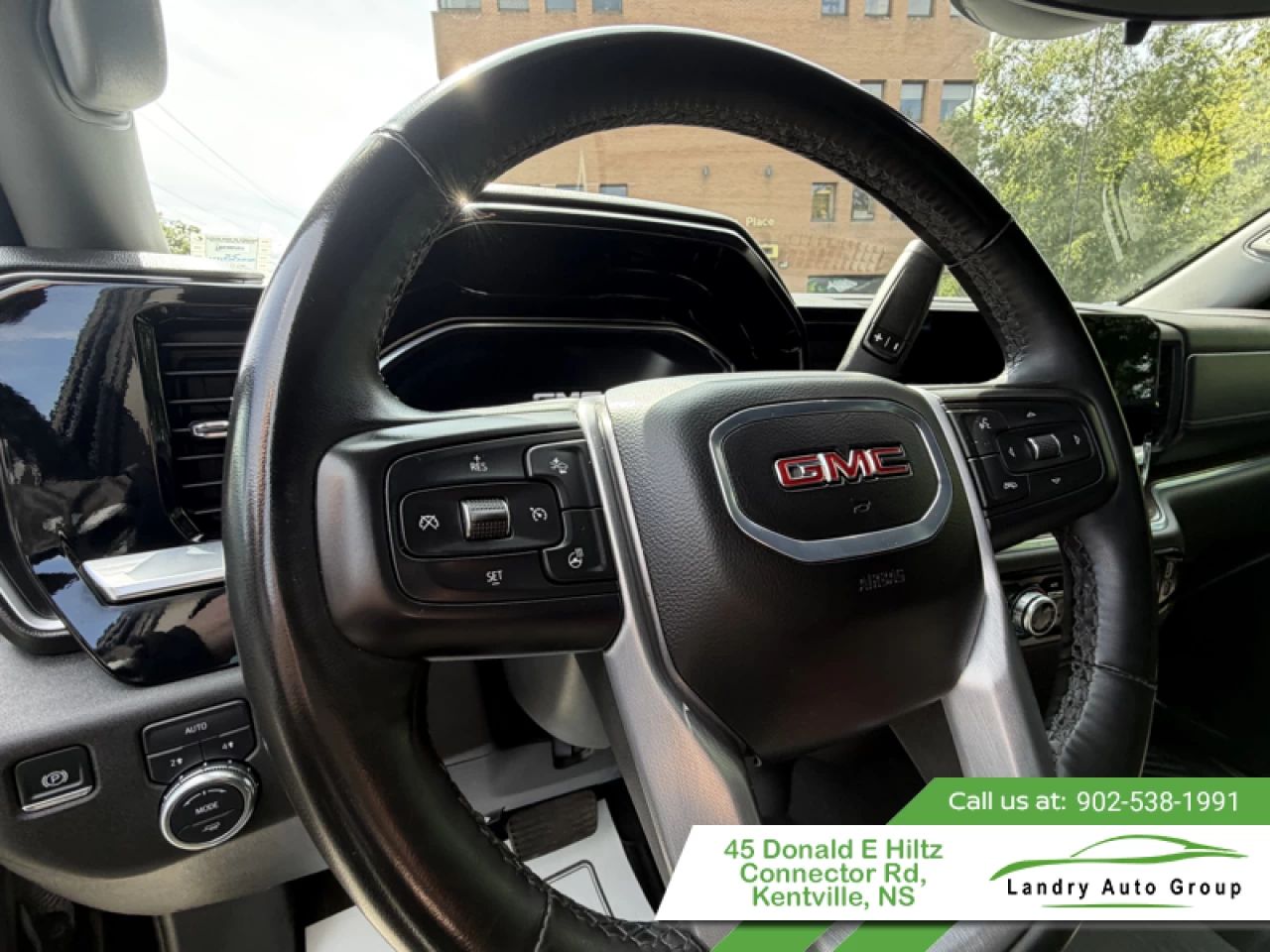 2024 GMC Sierra 1500 SLE Main Image