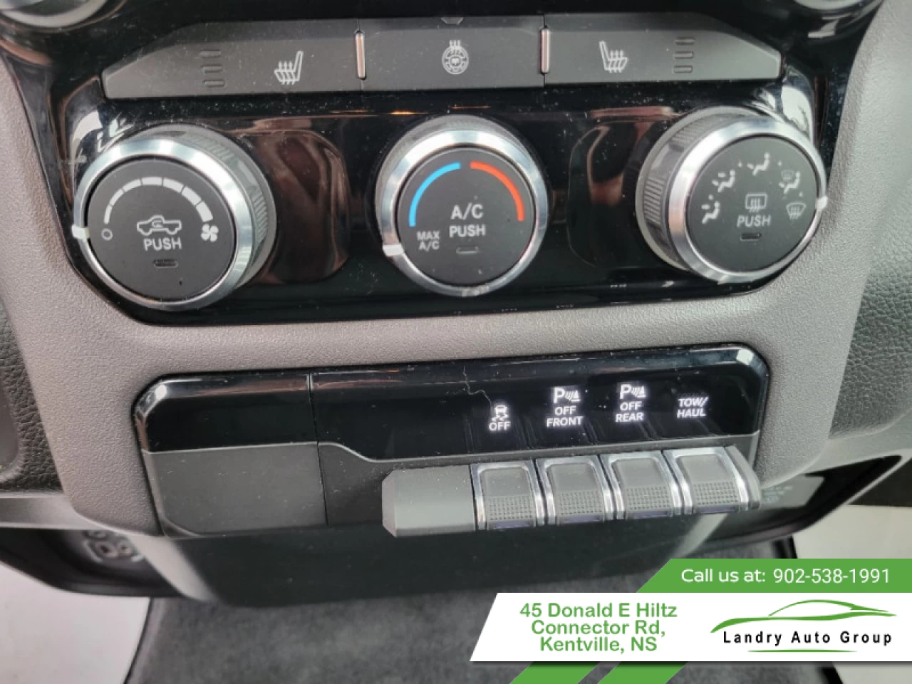 2025 Ram 1500 Big Horn Main Image