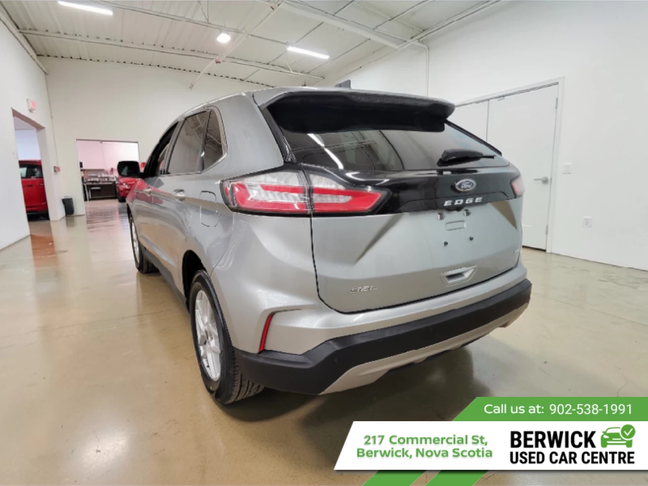 2024 Ford Edge SEL Main Image