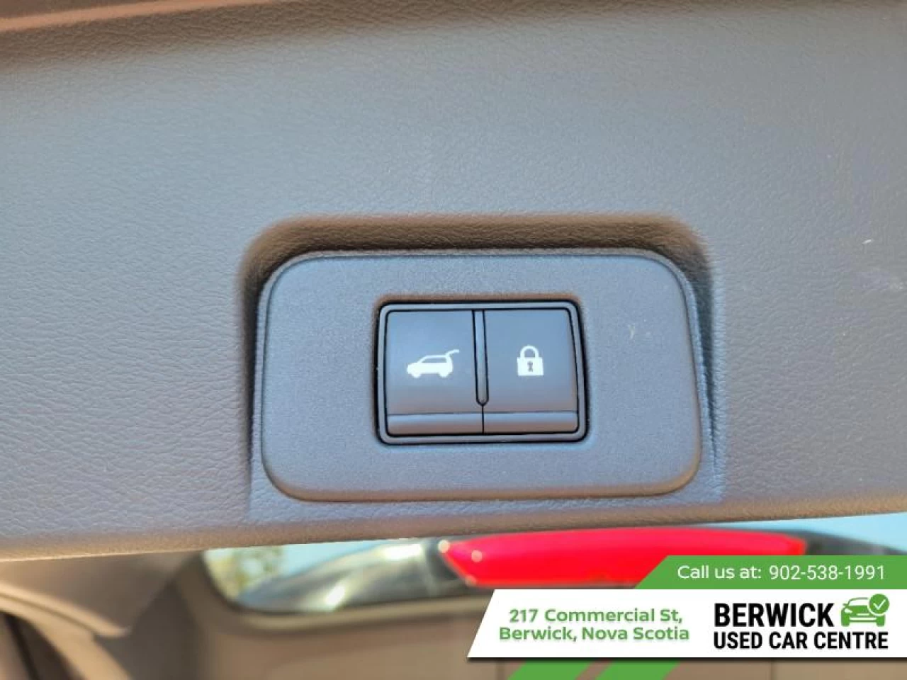 2024 Nissan Rogue SV Moonroof Main Image