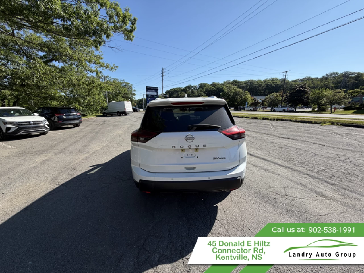 2024 Nissan Rogue SV Moonroof Main Image