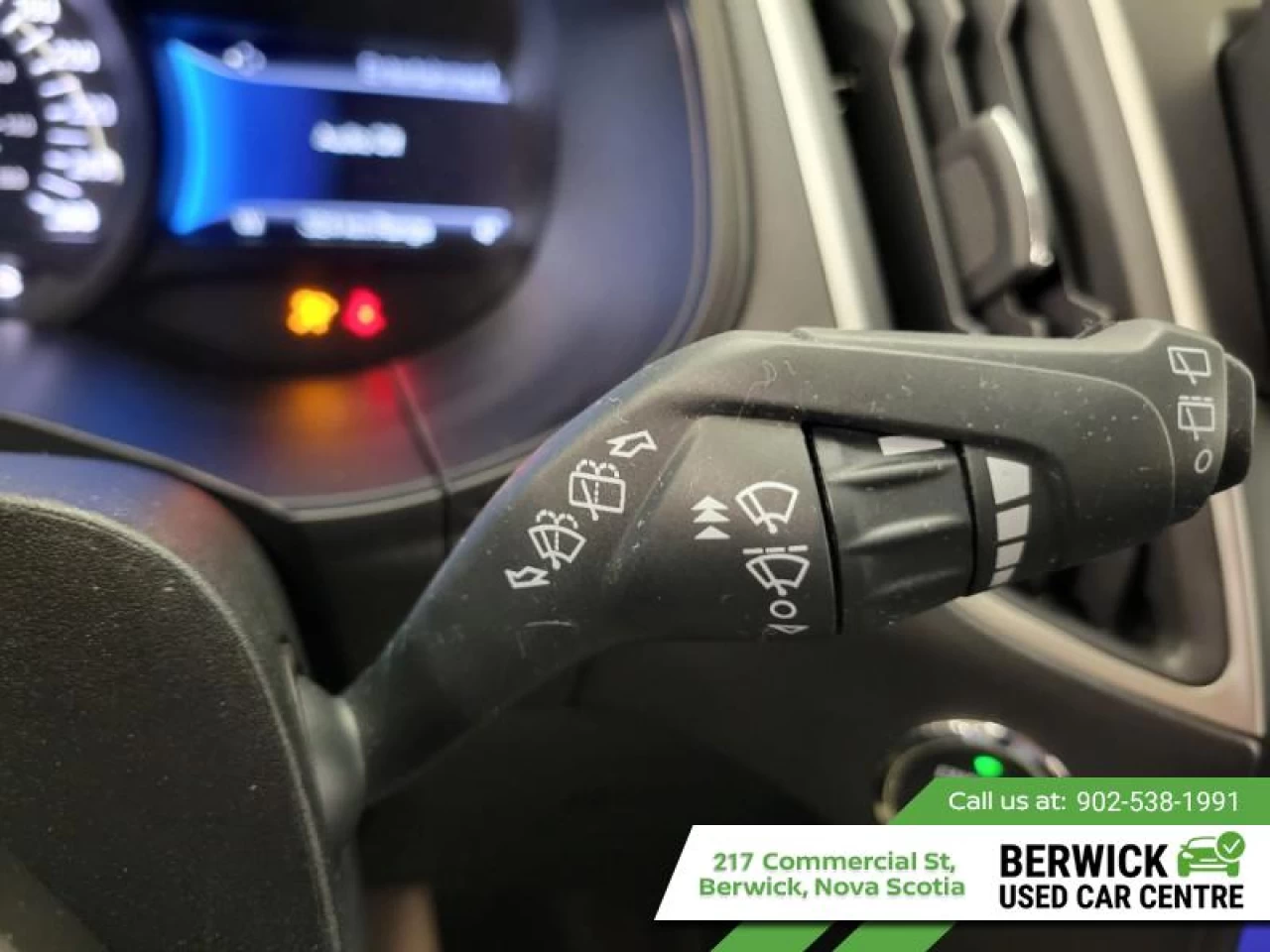 2024 Ford Edge SEL Main Image