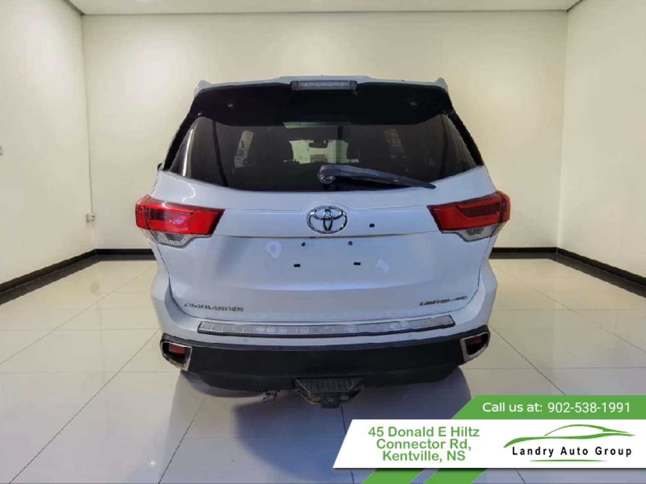 2018 Toyota Highlander Limited AWD Main Image
