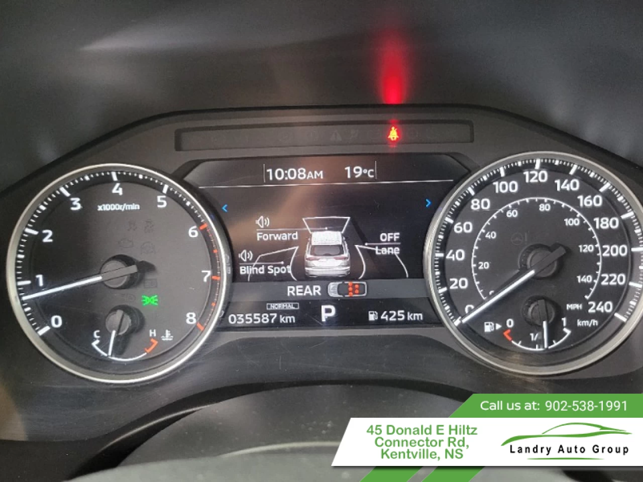 2024 Mitsubishi Outlander ES S-AWC Main Image