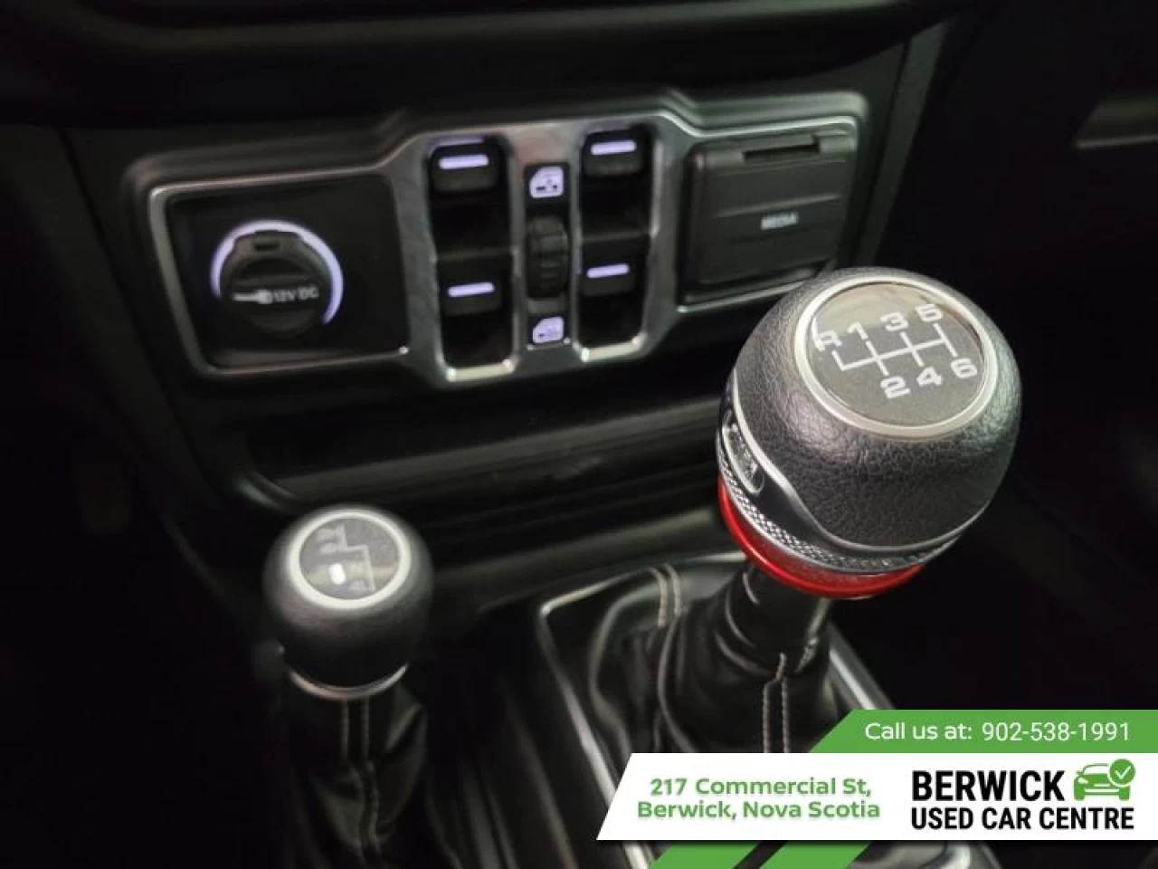 2022 Jeep Wrangler Unlimited Sahara Main Image