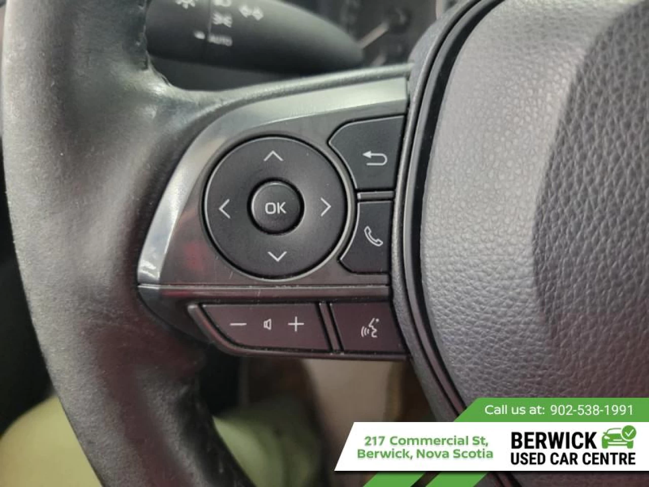 2022 Toyota Corolla L Main Image