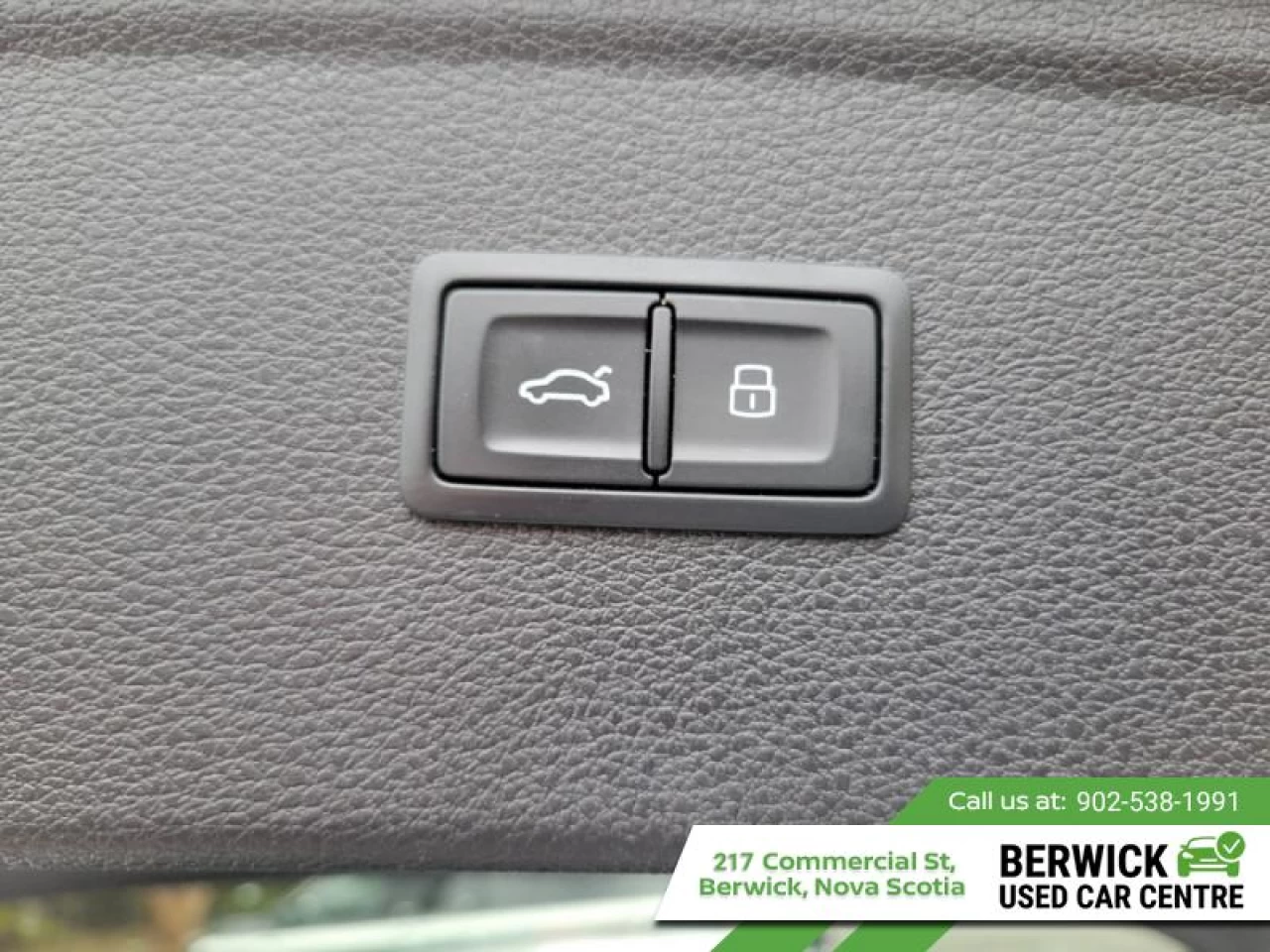 2023 Audi Q5 Komfort 40 TFSI quattro Main Image