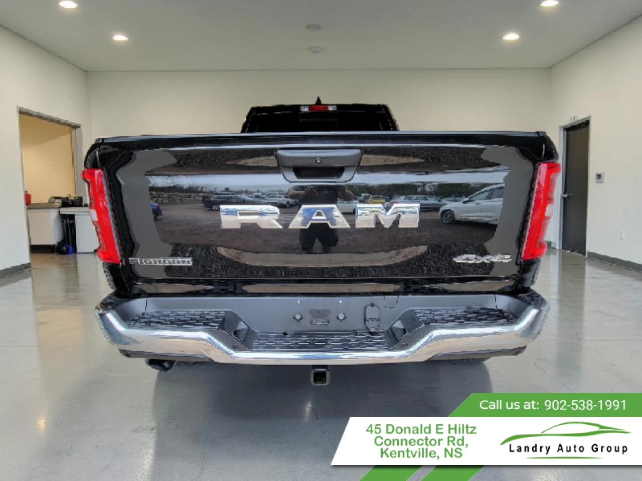 2025 Ram 1500 Big Horn Main Image