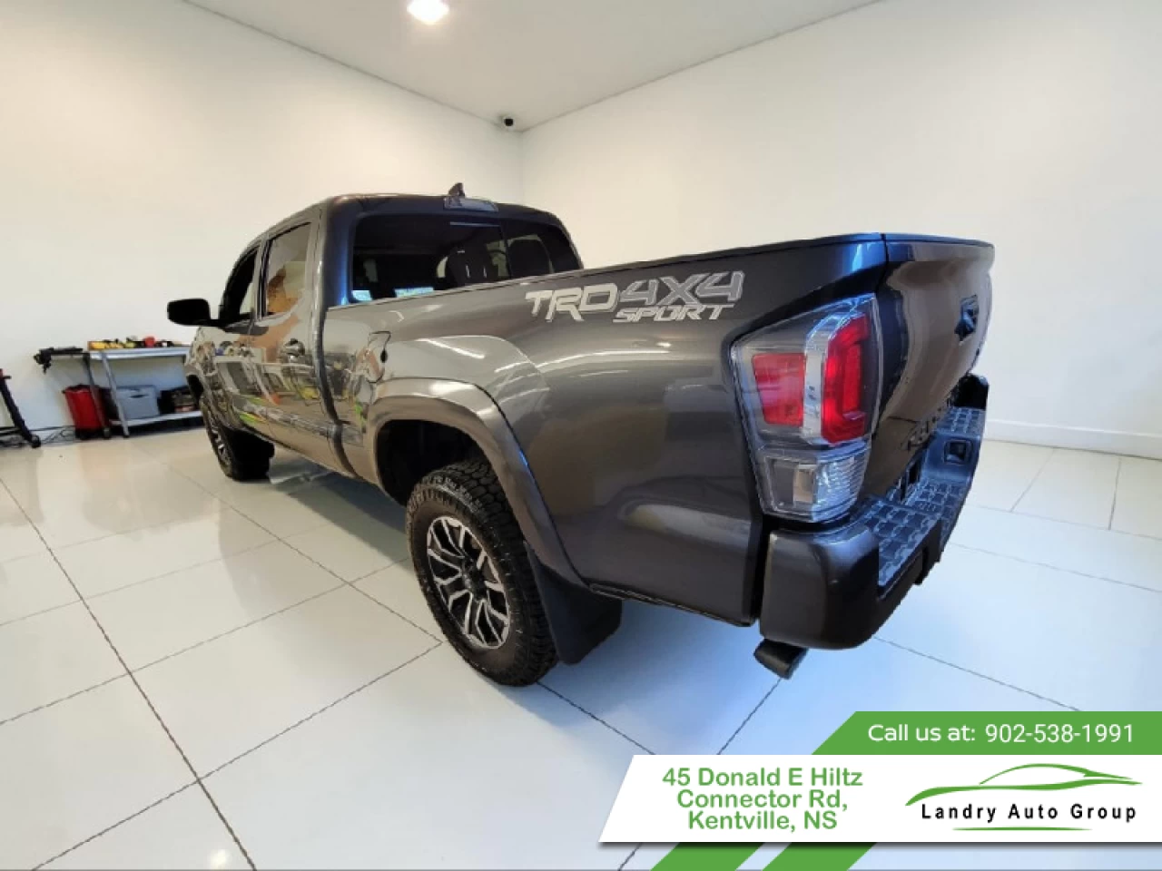 2023 Toyota Tacoma TRD SPORT Main Image