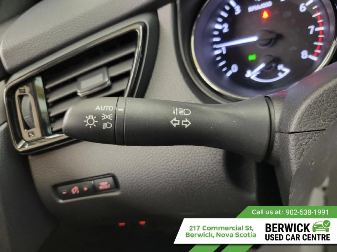 2023 Nissan Qashqai S AWD Main Image