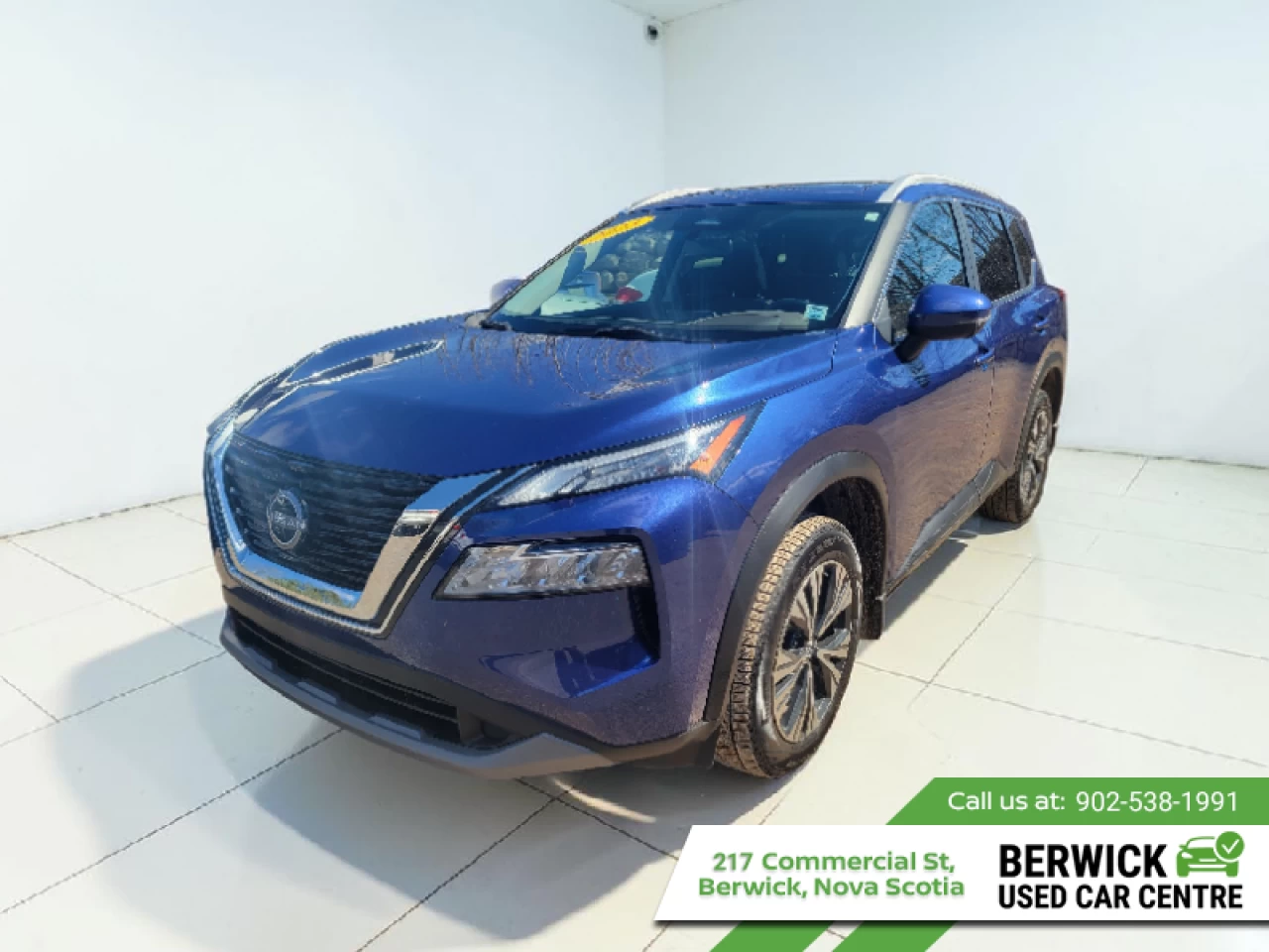 2023 Nissan Rogue SV Moonroof Main Image