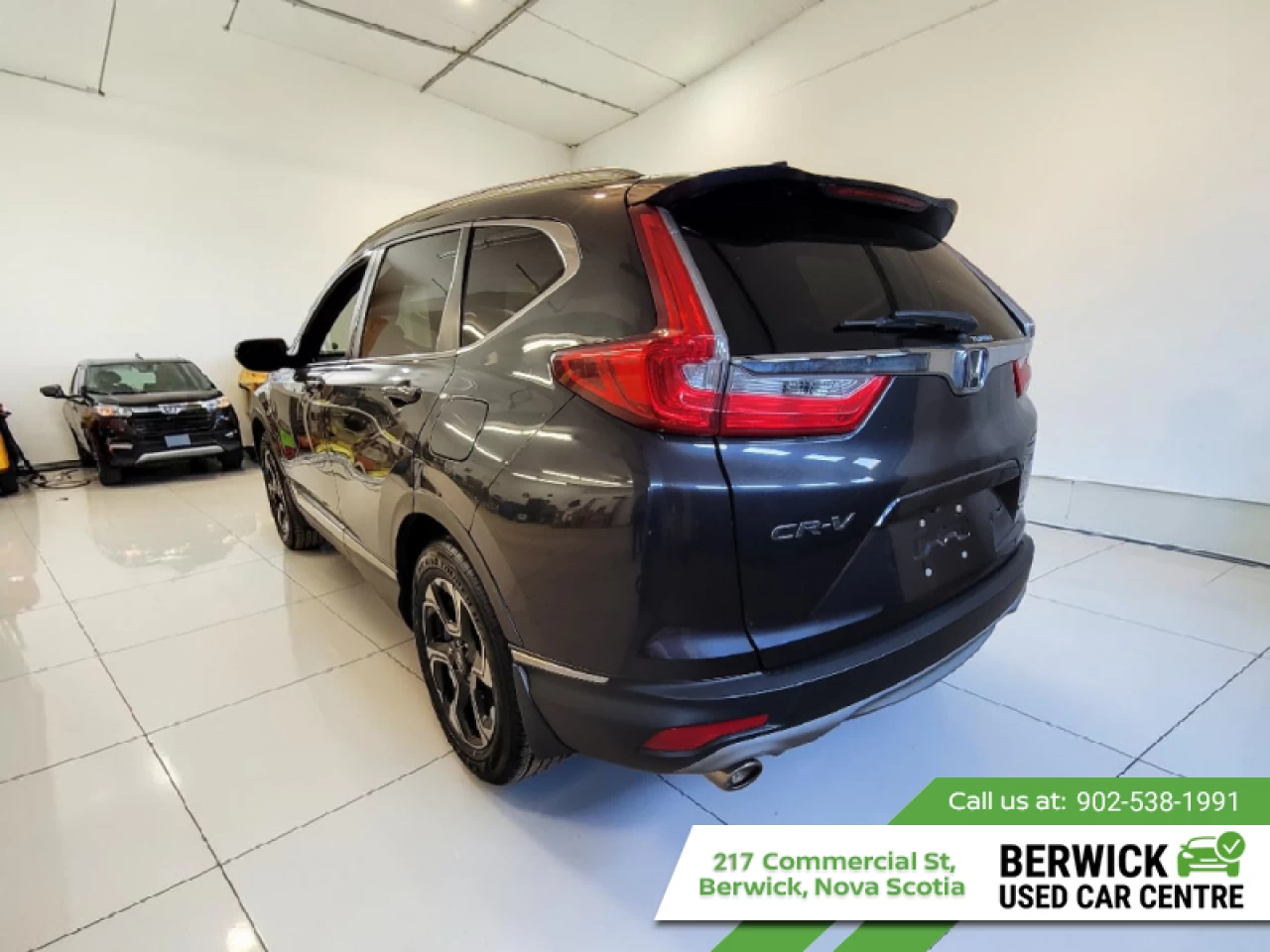 2019 Honda CR-V Touring AWD Main Image