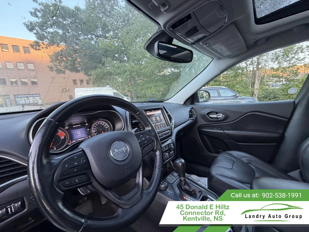 2019 Jeep Cherokee Trailhawk Elite Main Image