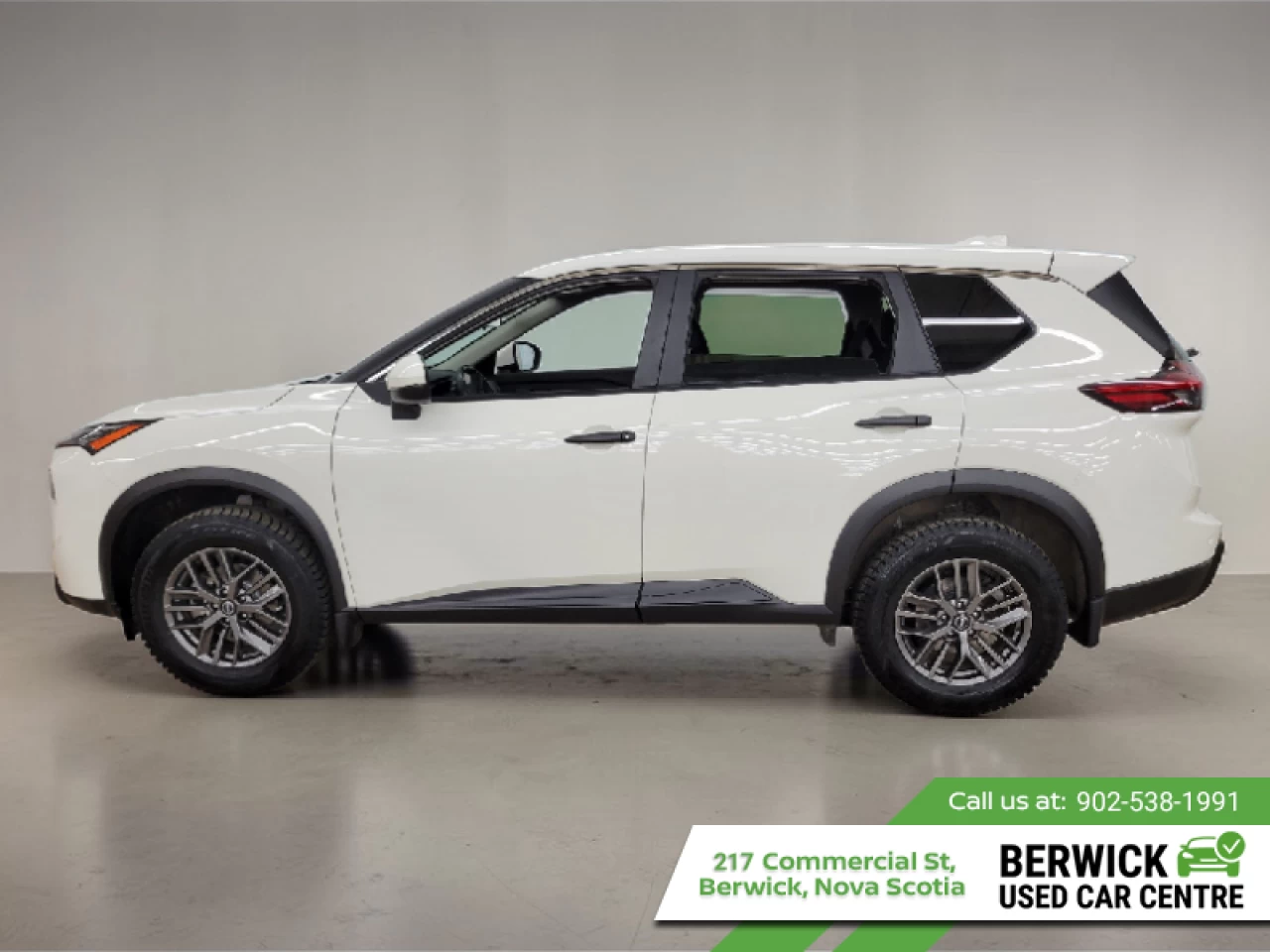 2024 Nissan Rogue S Main Image