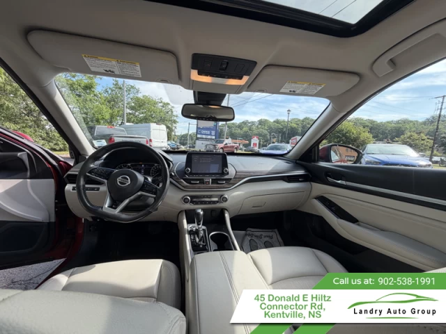 Nissan Altima Platinum 2022