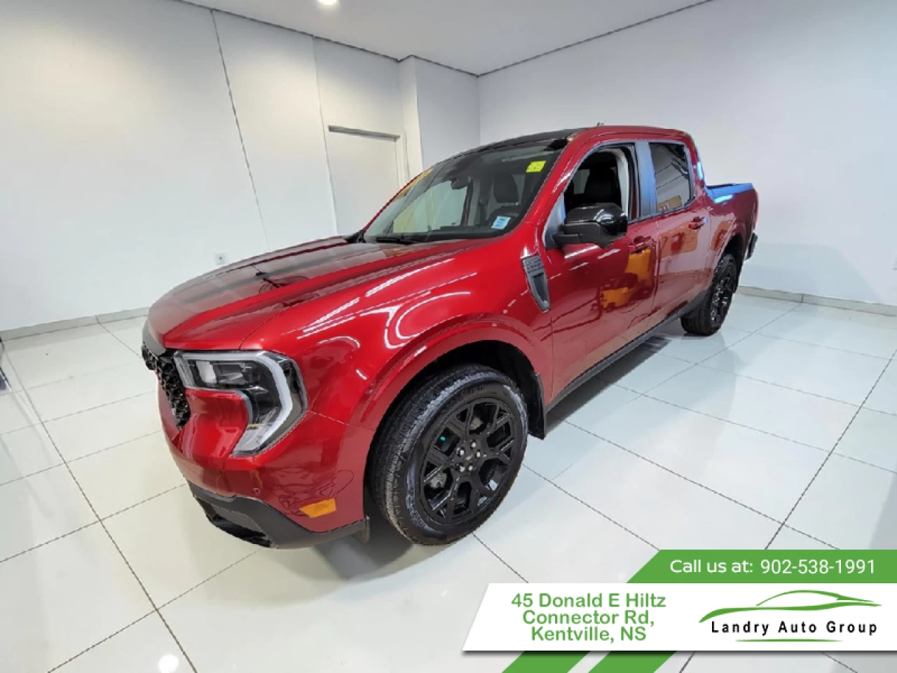 2025 Ford Maverick Lariat Main Image