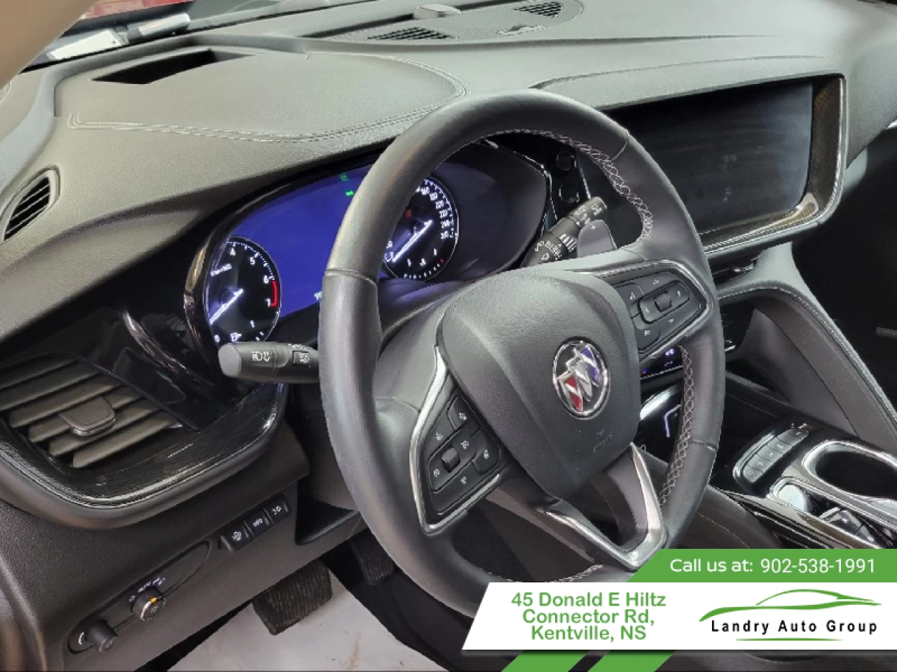 2022 Buick Envision Essence Main Image