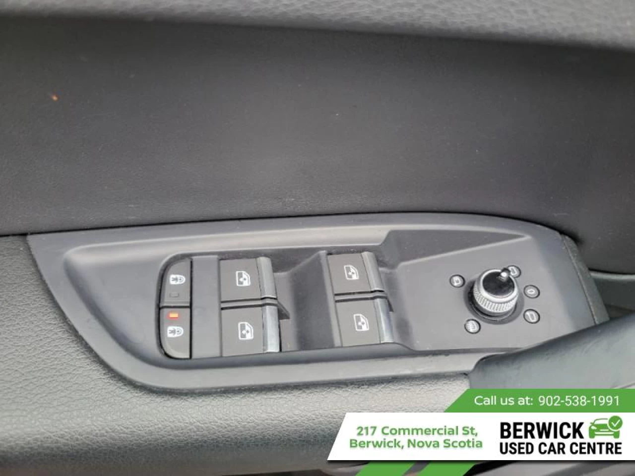 2023 Audi Q5 Komfort 40 TFSI quattro Main Image