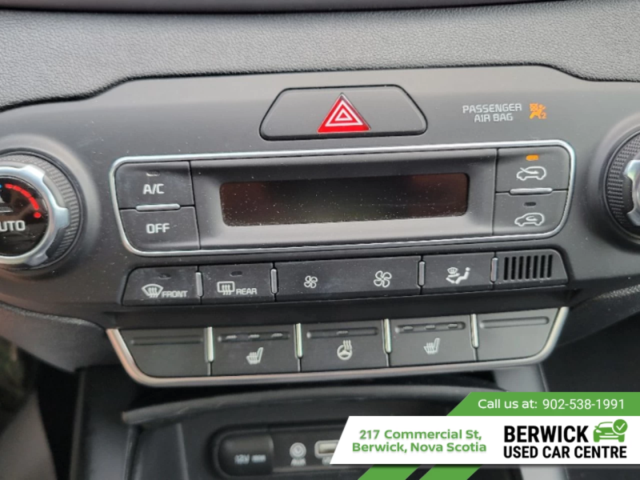 2020 Kia Sorento LX+ Main Image