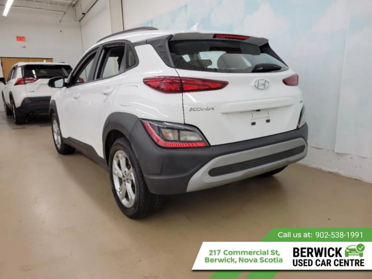 2023 Hyundai Kona 2.0L Preferred AWD Main Image