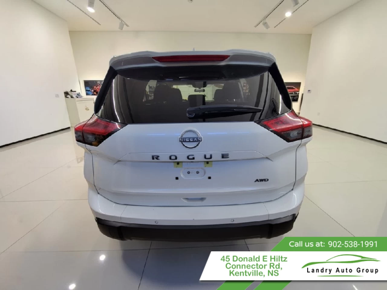 2025 Nissan Rogue SV Moonroof Main Image