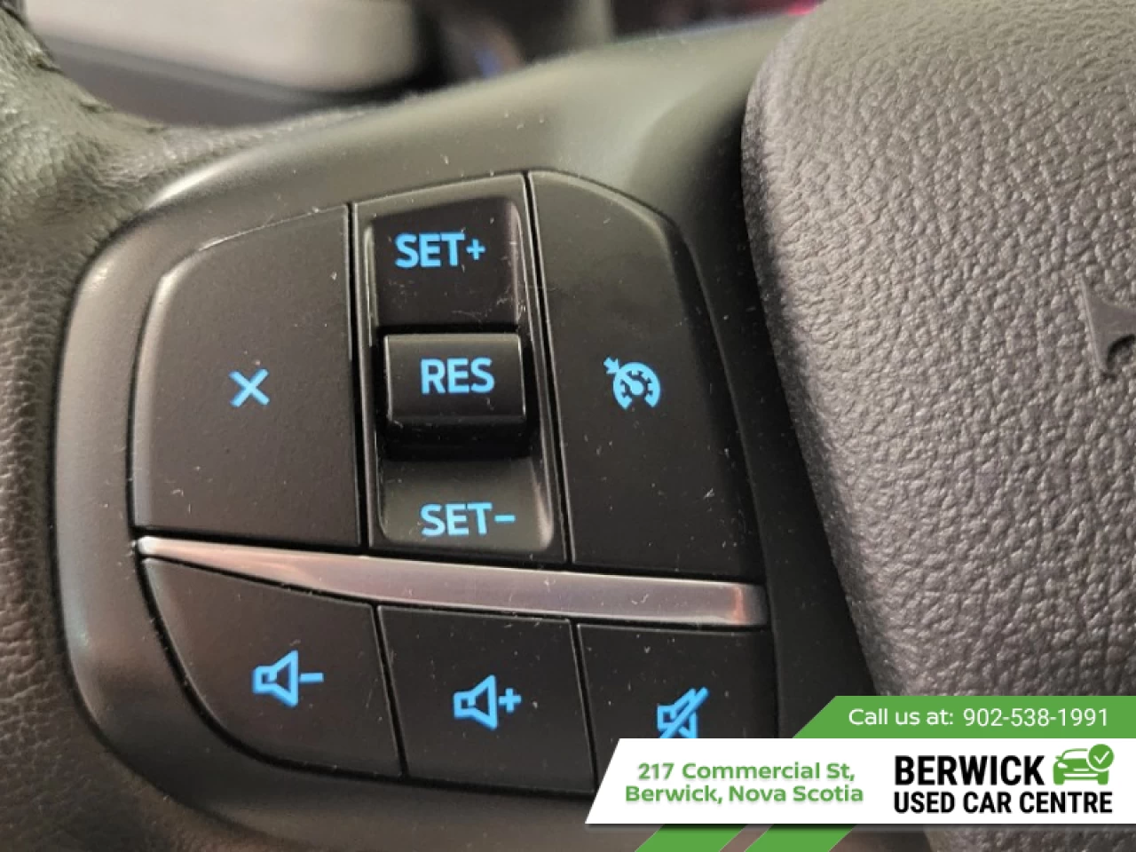2022 Ford Maverick XLT HYBRID Main Image