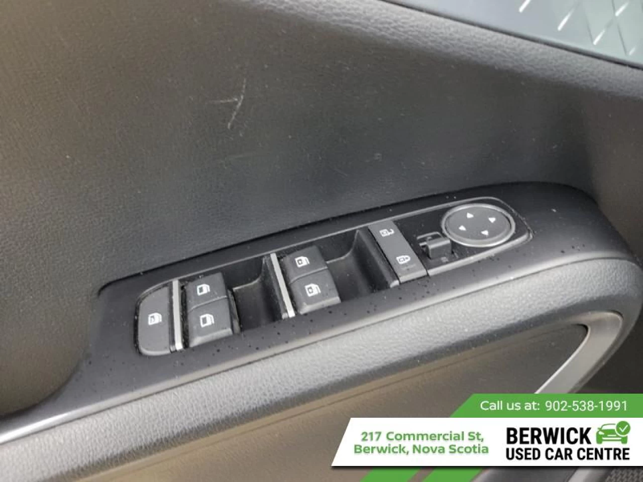 2022 Kia Soul EX+ Main Image