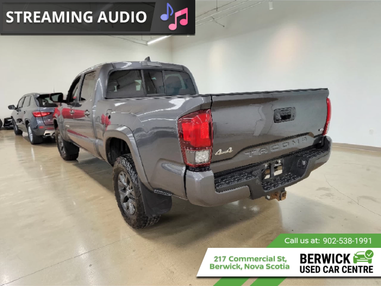 2022 Toyota Tacoma SR5 Main Image