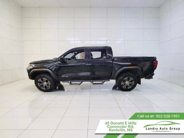 GMC Canyon AT4 2024