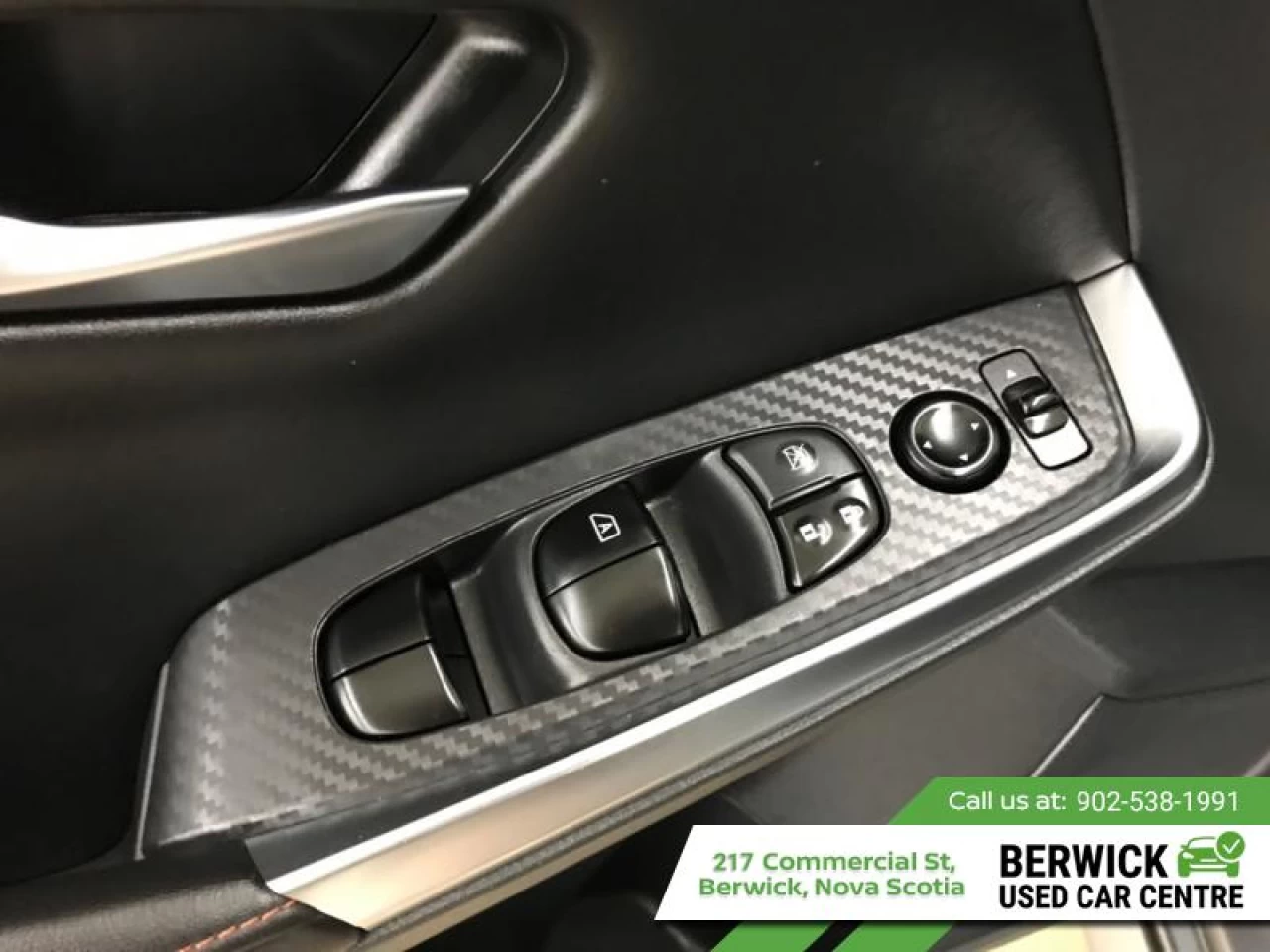 2021 Nissan Sentra SR CVT Main Image