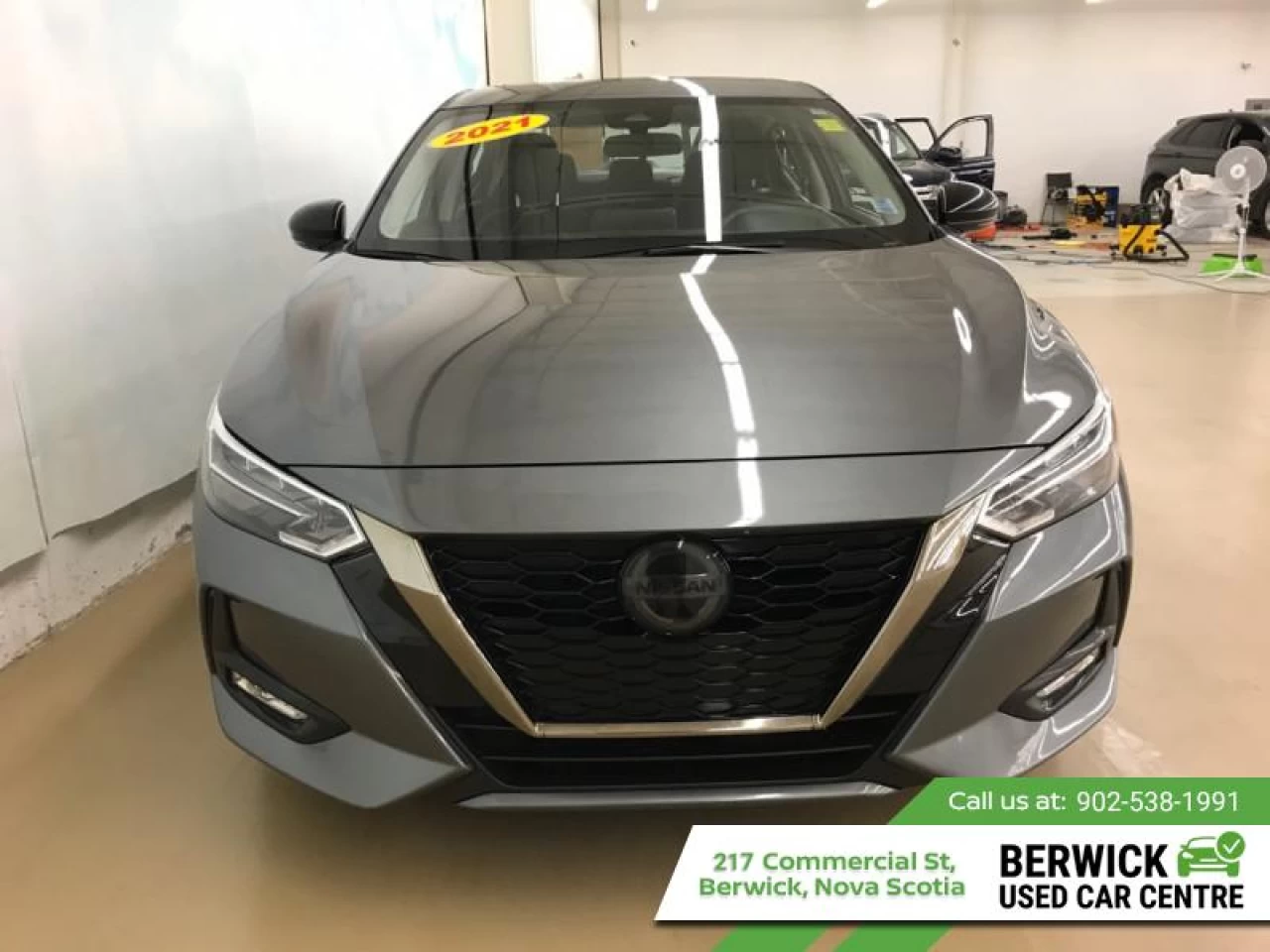 2021 Nissan Sentra SR CVT Main Image