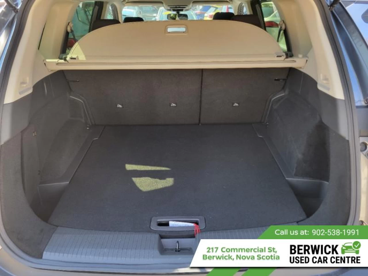 2023 Nissan Rogue SV Moonroof Main Image