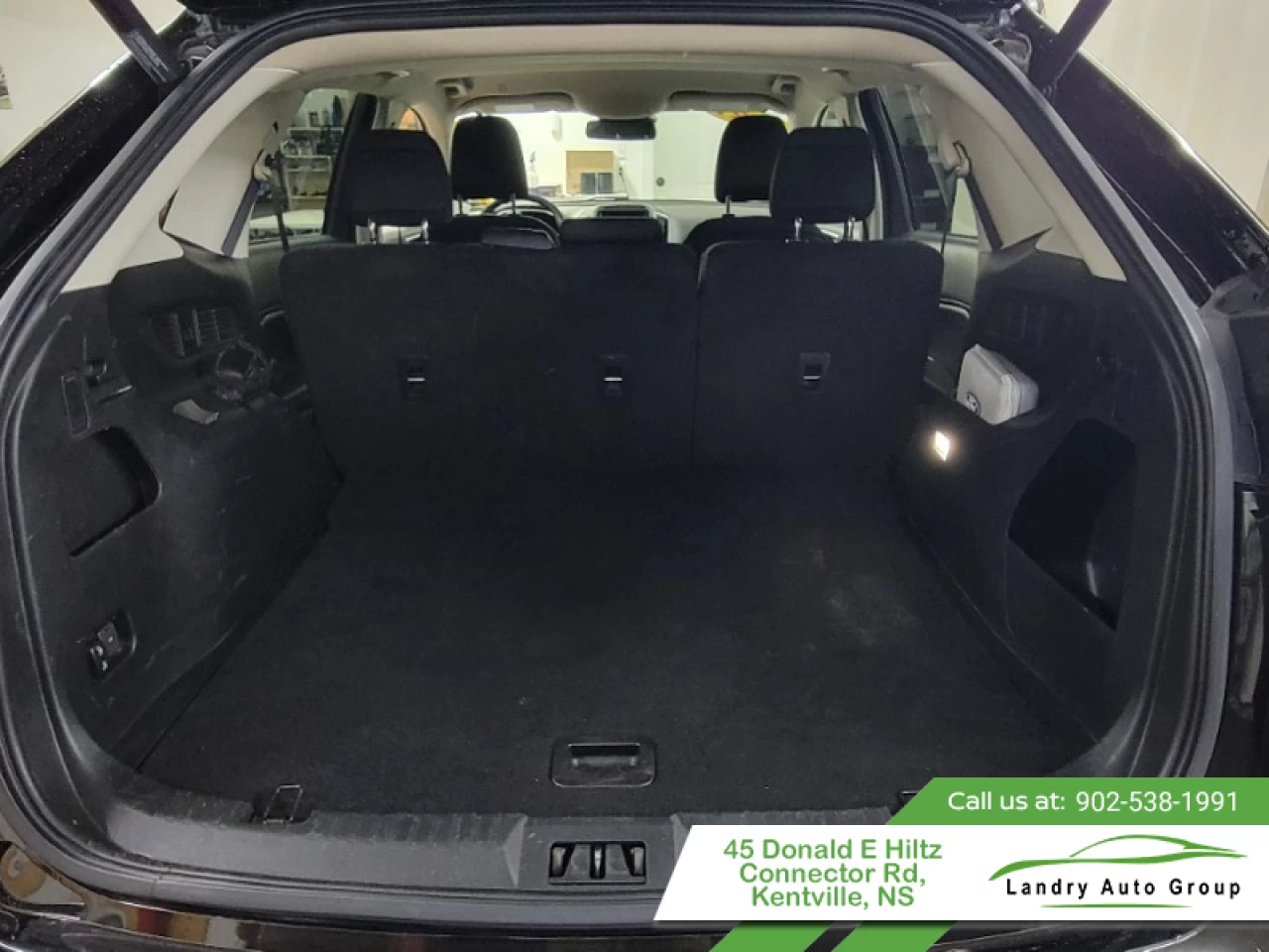 2021 Ford Edge SEL Main Image