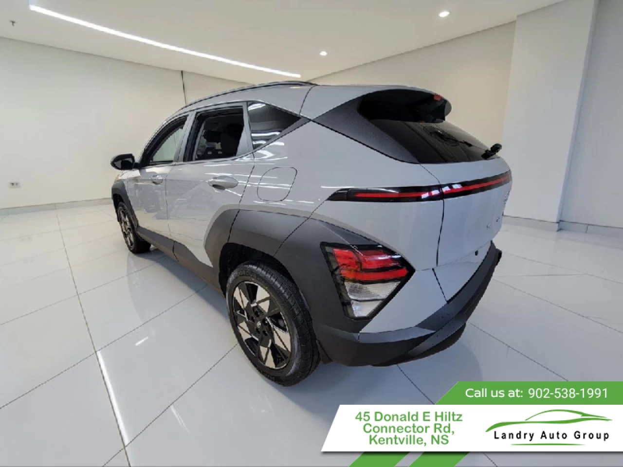 2024 Hyundai Kona PREFERRED Main Image